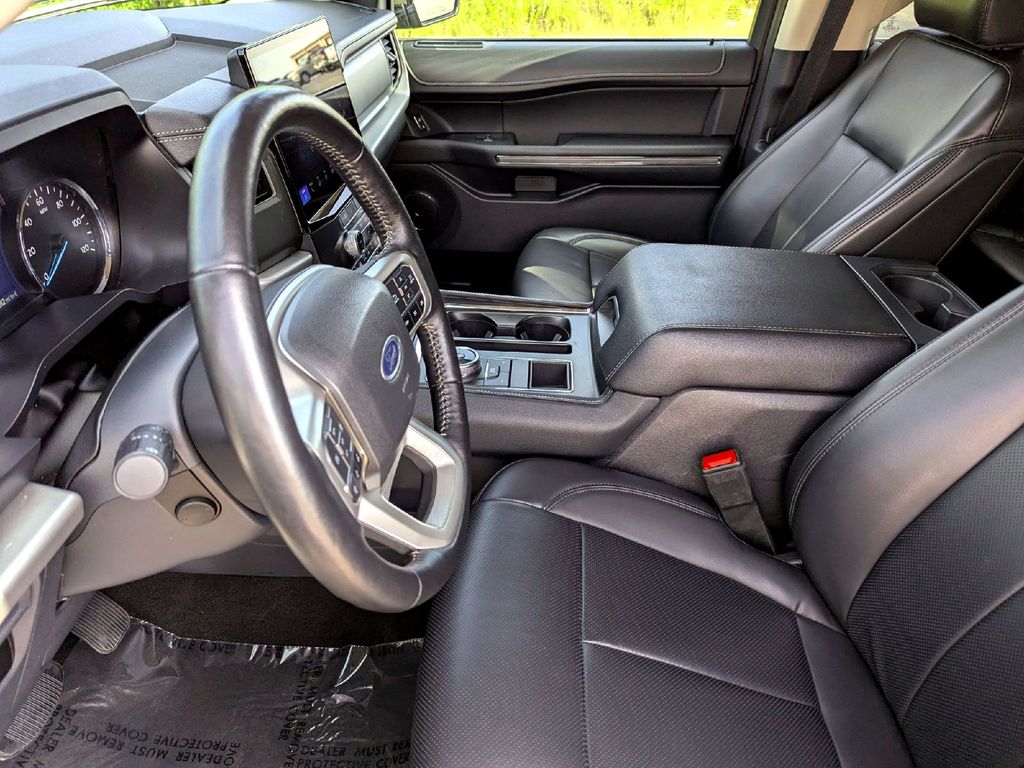 2024 Ford Expedition  Xlt In Taylor, Texas