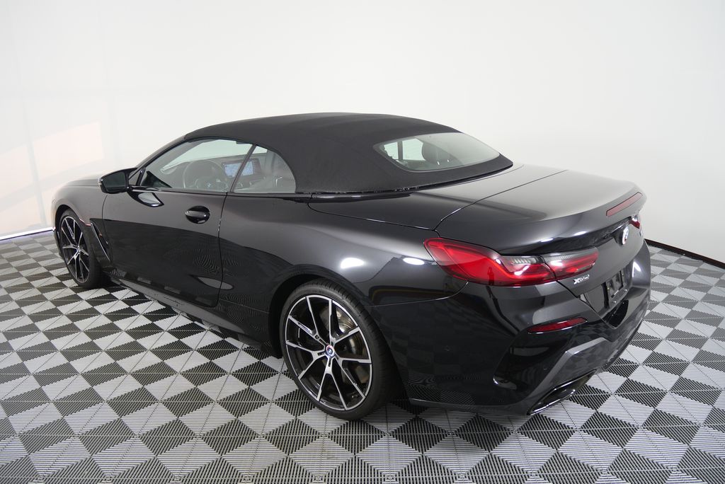 Thumbnail: 2023 BMW 8 Series - 7