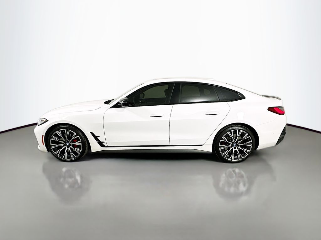Thumbnail: 2024 BMW 4 Series - 8