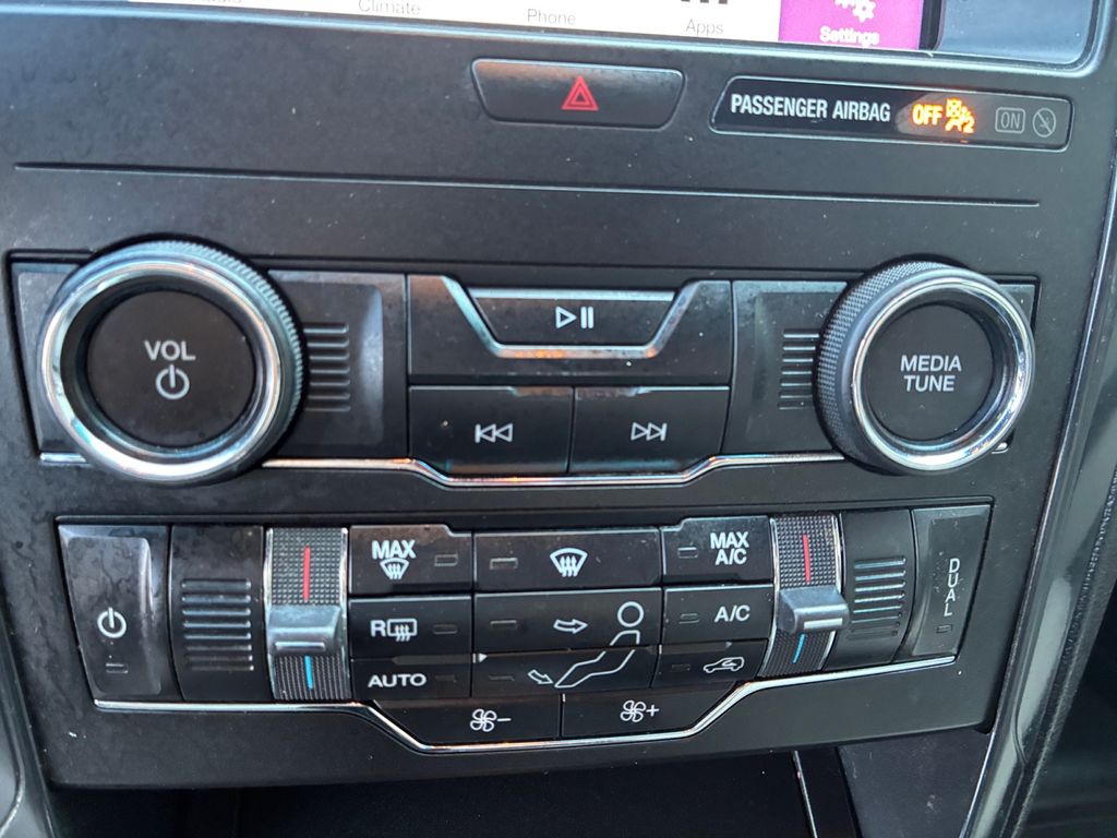 Used Car 2018 Ford Explorer  Xlt For Sale Under $10,000 In Austin, Texas