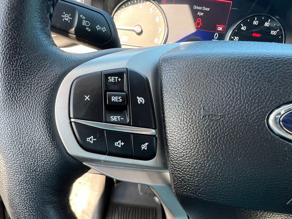 Used 2024 Ford Explorer SUV