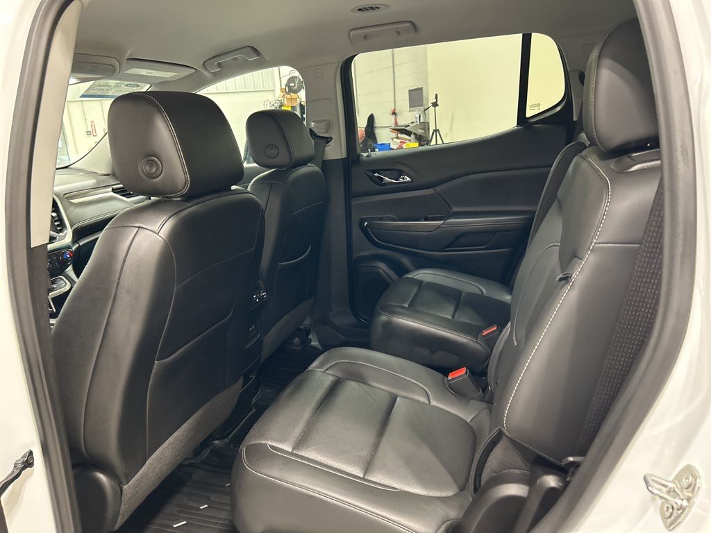 used 2022 GMC Acadia car, priced at $28,976