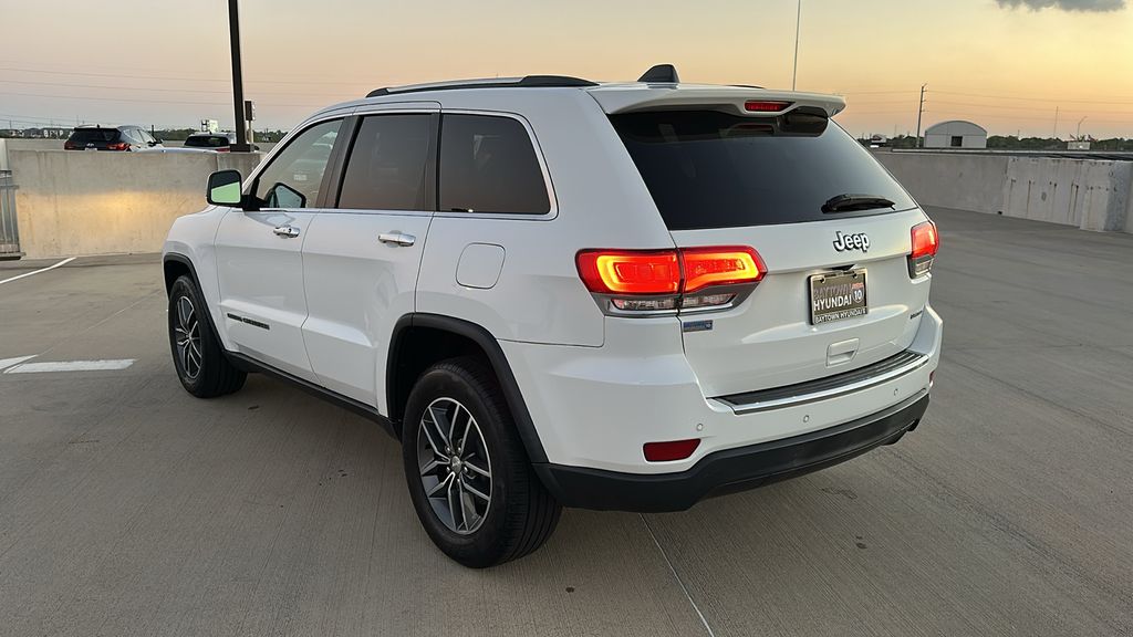 2018 Jeep Grand Cherokee Limited White at Shottenkirk Kia Fort Bend