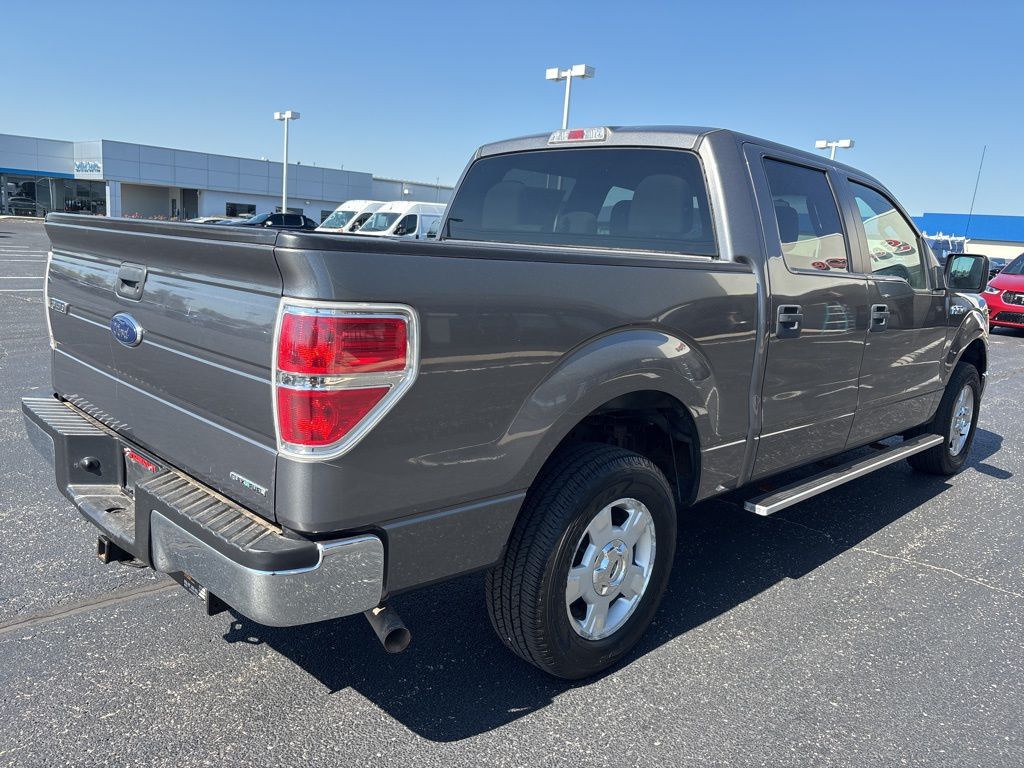2013 Ford F-150 XLT photo 4