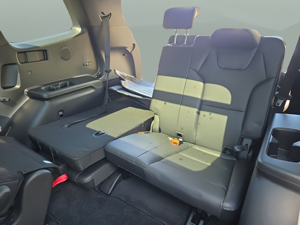 Used Kia Telluride 2023 thumbnail 32