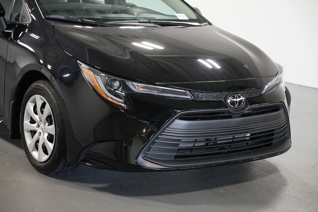 Thumbnail: 2026 Toyota Corolla - 4