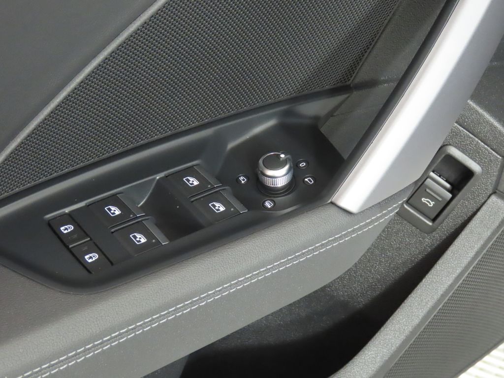 Thumbnail: 2025 Audi A3 - 31