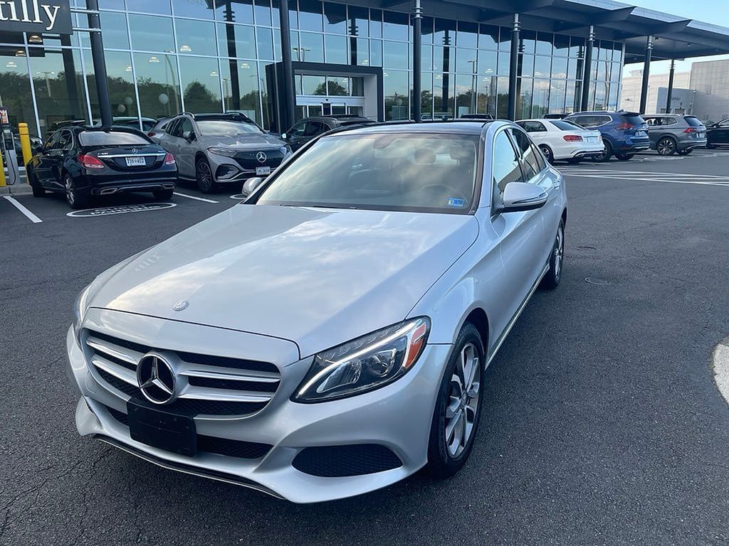 Thumbnail: 2016 Mercedes-Benz C-Class - 2