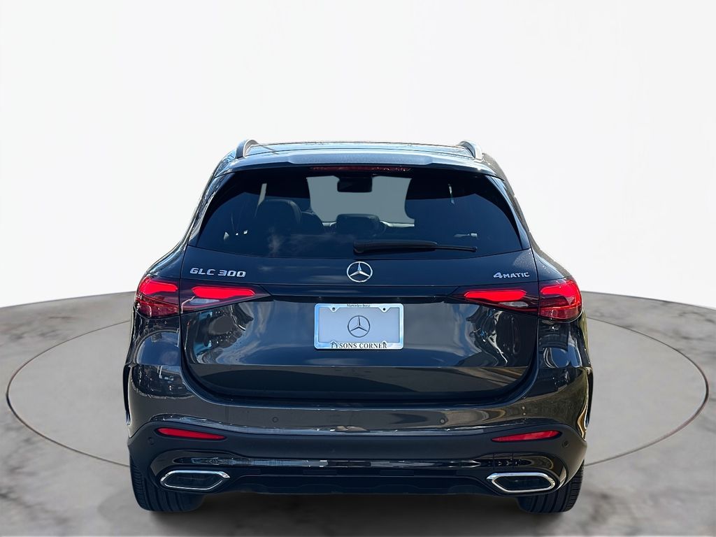 Thumbnail: 2025 Mercedes-Benz GLC - 11