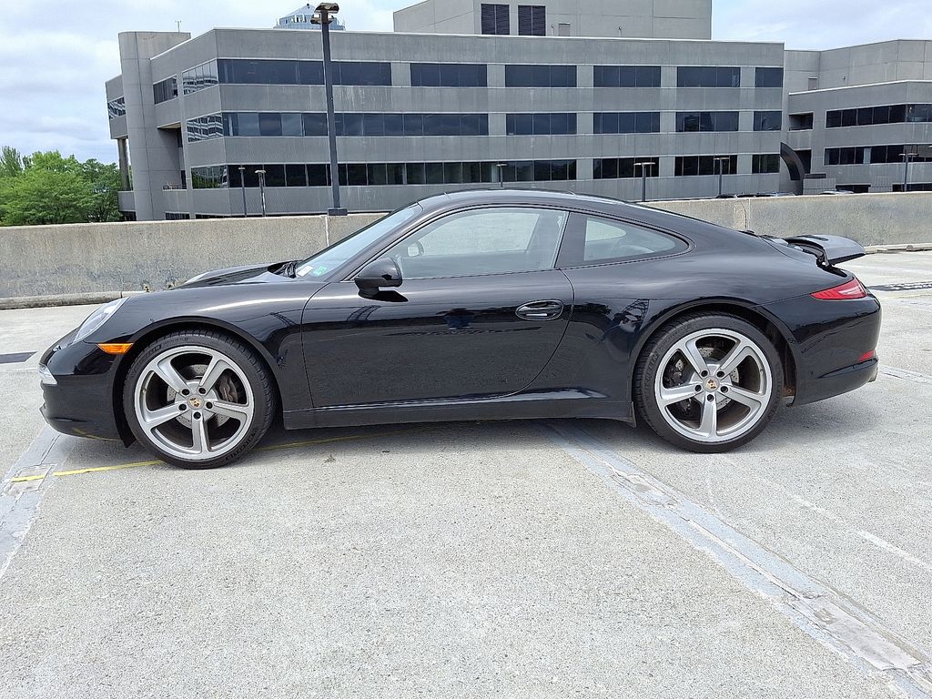 Thumbnail: 2012 Porsche 911 - 2