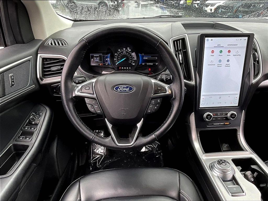 2023 Ford Edge — photo 16