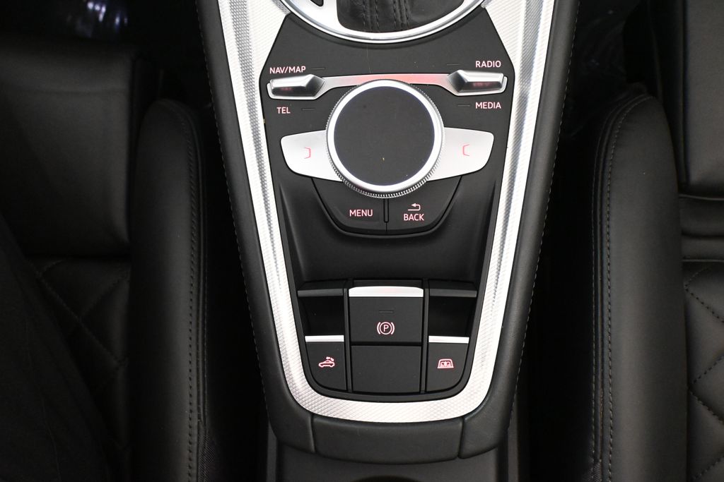 Thumbnail: 2017 Audi TT - 27