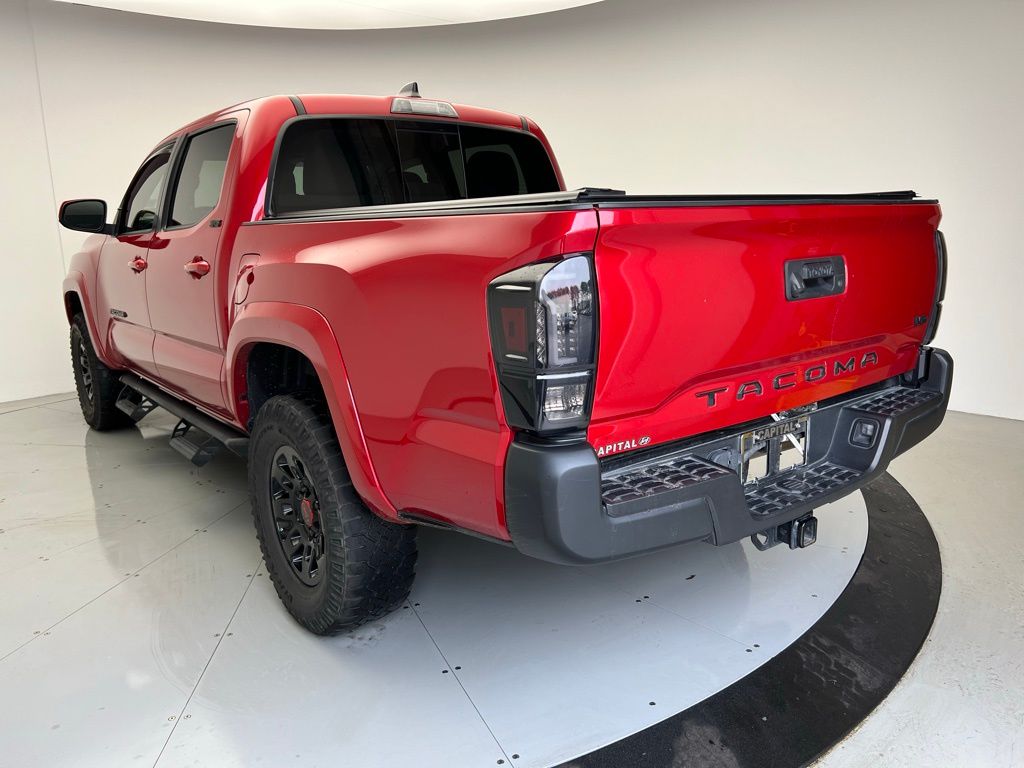 2021 Toyota Tacoma TRD Sport 4