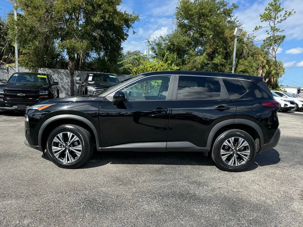 2023 Nissan Rogue SV 5