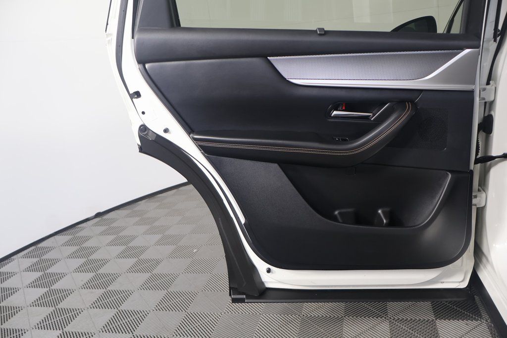 2024 Mazda CX-90 Premium 14