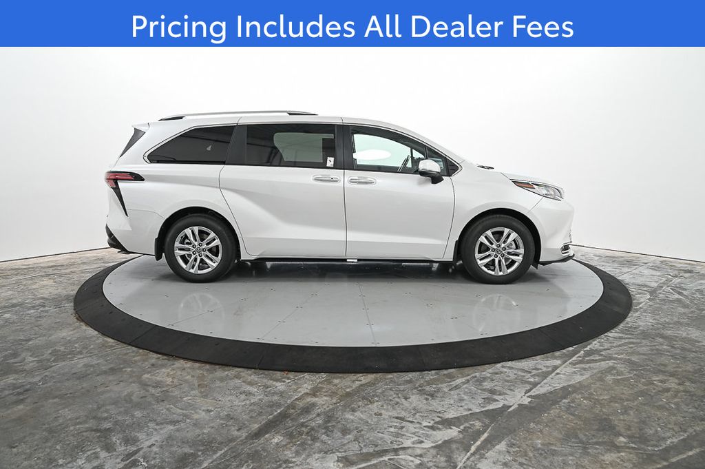 New 2026 Toyota Sienna Van