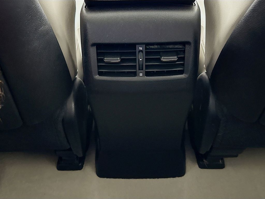 Thumbnail: 2013 Lexus RX - 27