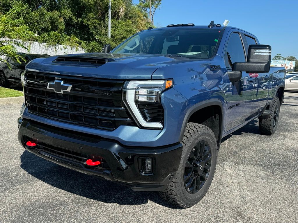 2025 Chevrolet Silverado 2500HD LT 4