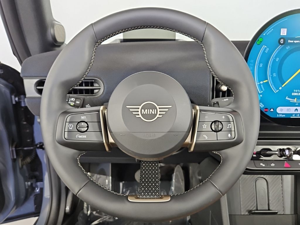 Thumbnail: 2026 MINI Cooper - 27