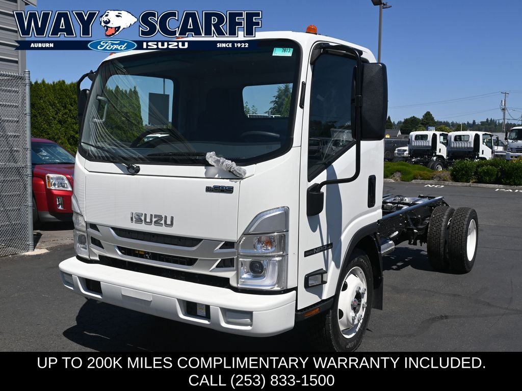 2024 Isuzu NPR HD 