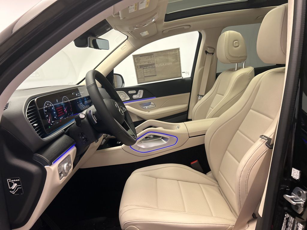 Thumbnail: 2026 Mercedes-Benz GLE - 12