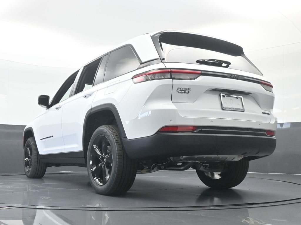 New 2025 Bright White Clearcoat Jeep Limited image 53