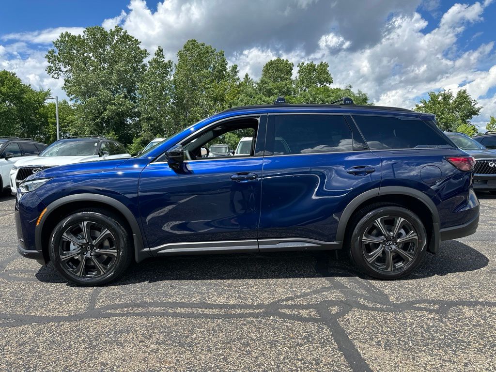 2027 INFINITI QX60 Autograph - Image 2