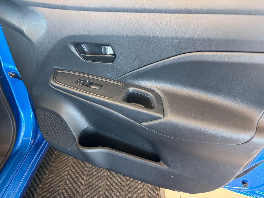 2022 Nissan Versa 1.6 S