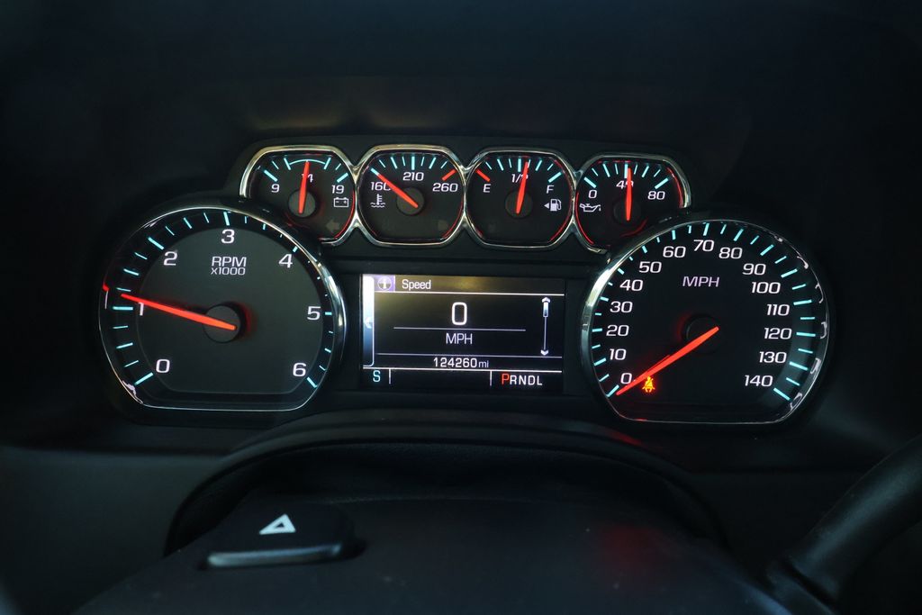 Thumbnail: 2019 GMC Yukon - 22
