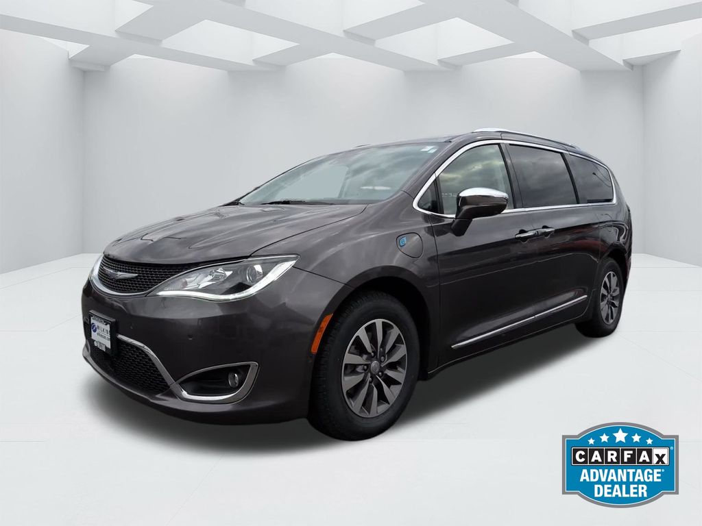 Gray (Granite Crystal Metallic Clearcoat) 2020 Chrysler Pacifica Hybrid Limited FWD Minivan Front-Wheel Drive Continuously Variable Transmission