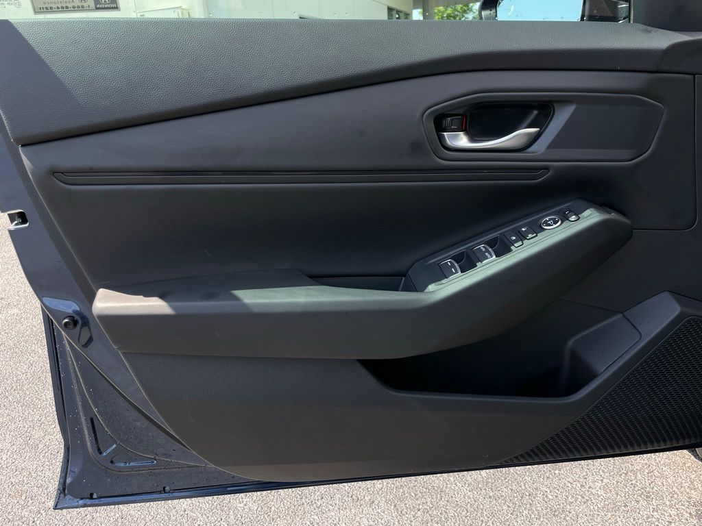 2025 Honda Accord SE 22