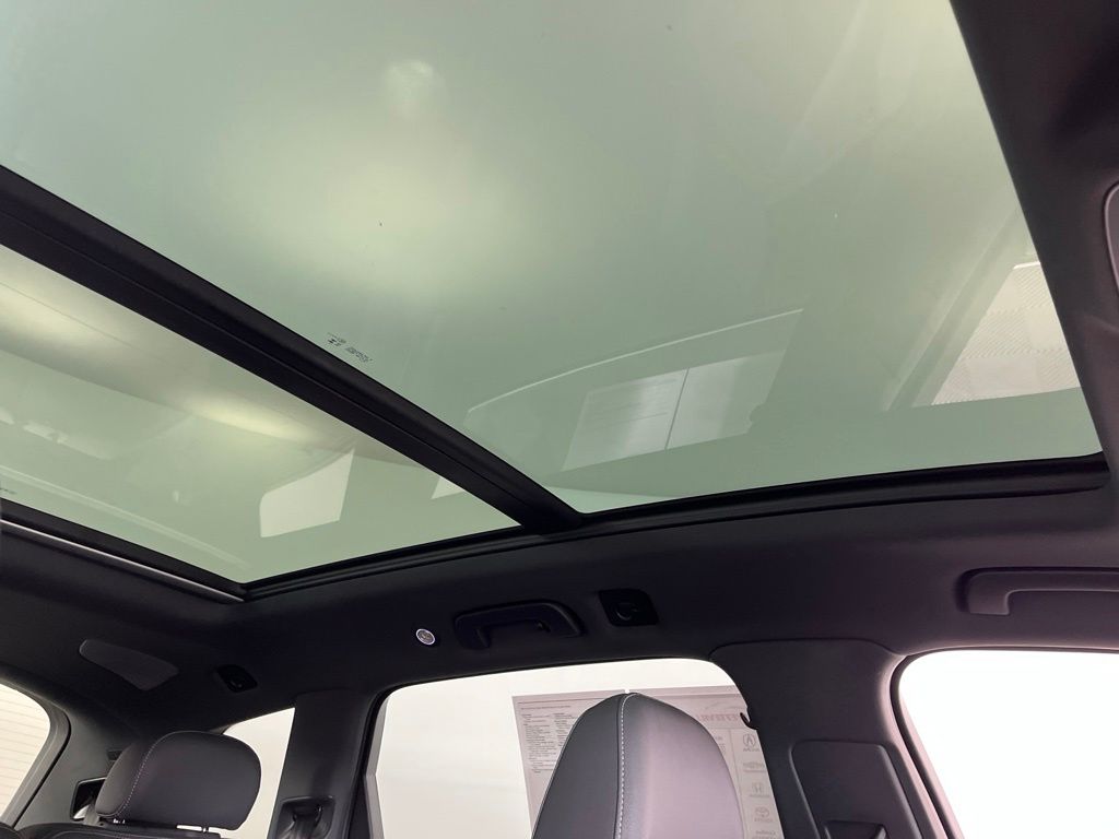 Thumbnail: 2025 Audi Q7 - 13