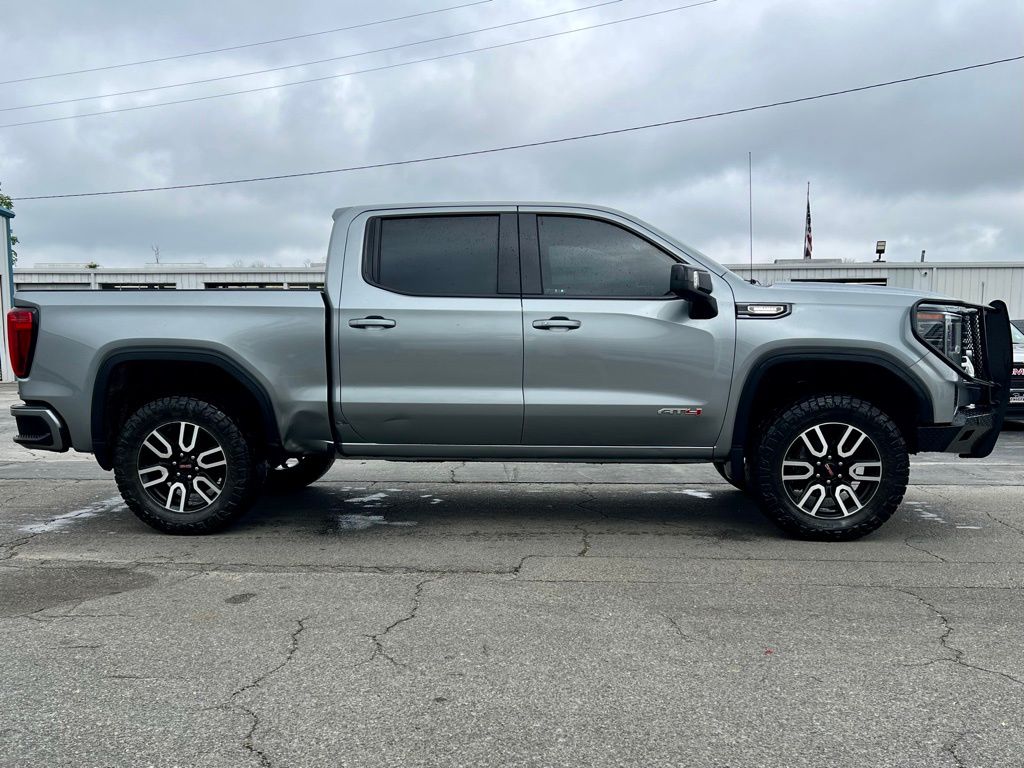 2023 GMC Sierra 1500 AT4 photo