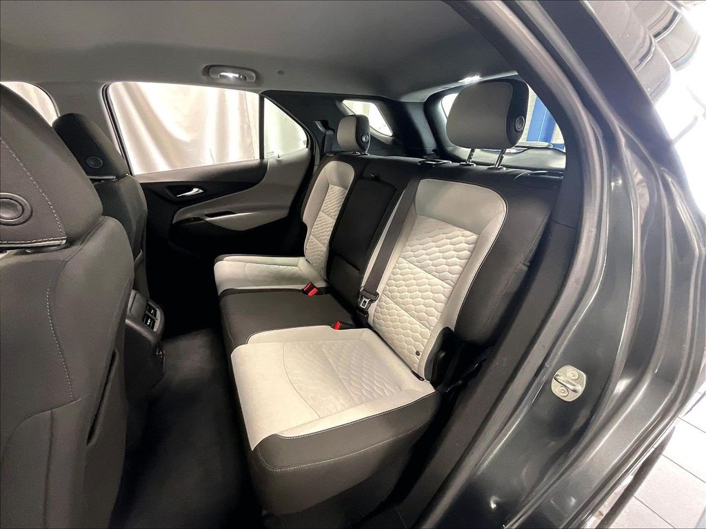 2019 Chevrolet Equinox — photo 15
