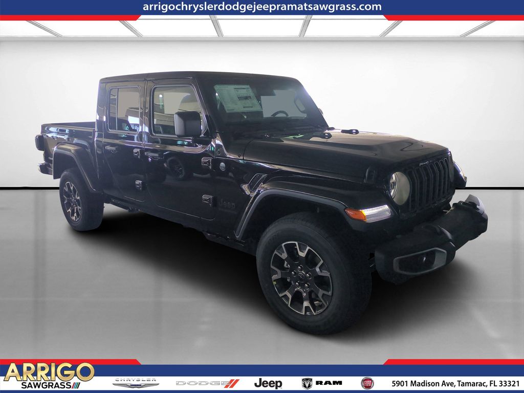 2026 Jeep Gladiator Sahara