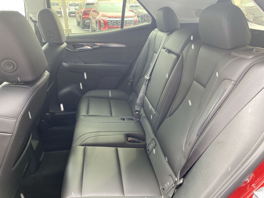 2025 Buick Envision Preferred - Photo 24