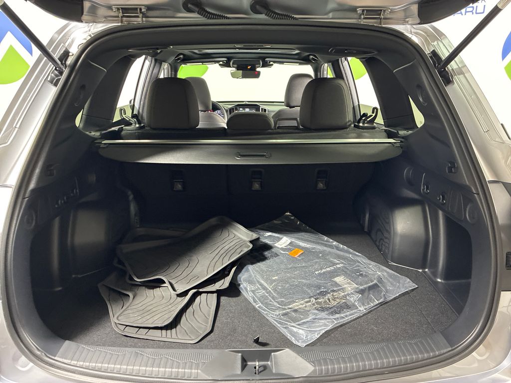 2026 Subaru Forester Premium - Photo 29