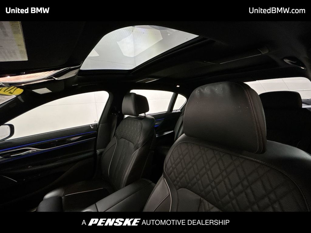 2022 BMW 7 Series 750i xDrive 20