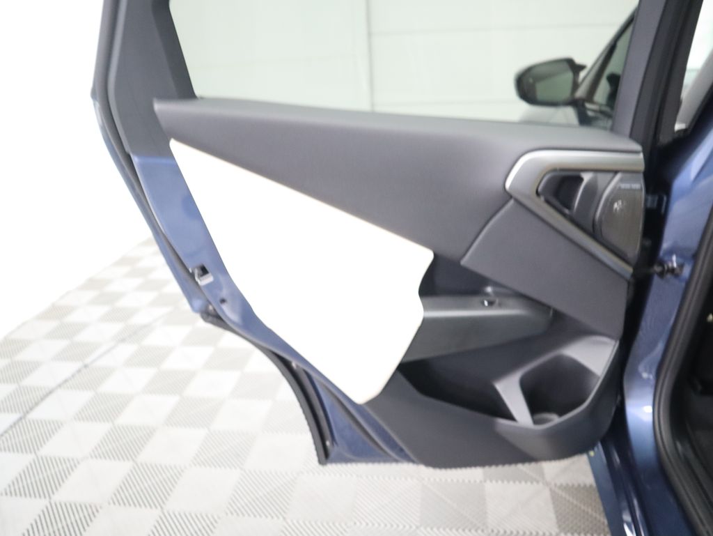 Thumbnail: 2025 BMW X3 - 28