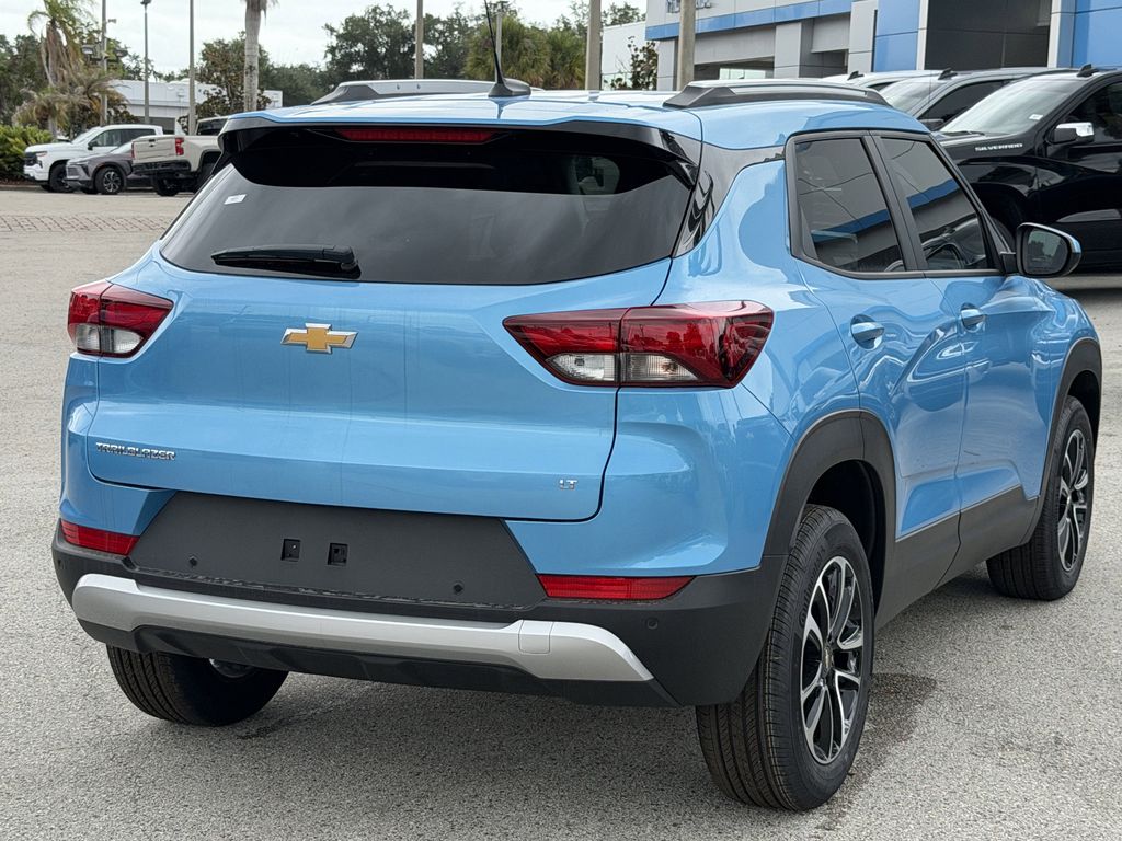 new 2026 Chevrolet TrailBlazer car, priced at $23,495