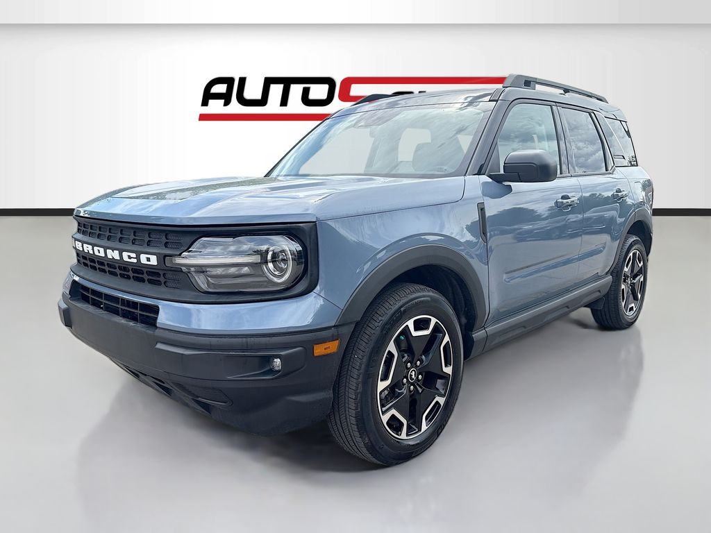 Used 2024 Gray Ford Outer Banks image 3