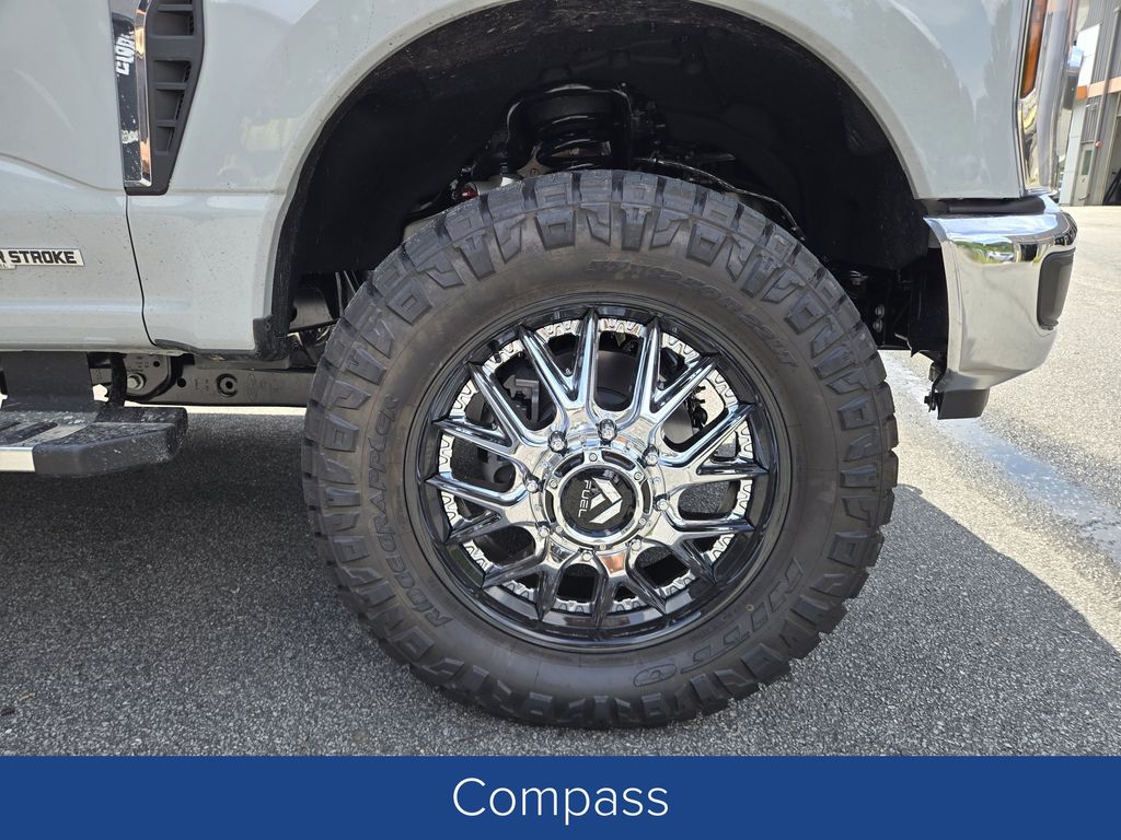 2026 Ford F-350 Super Duty LARIAT