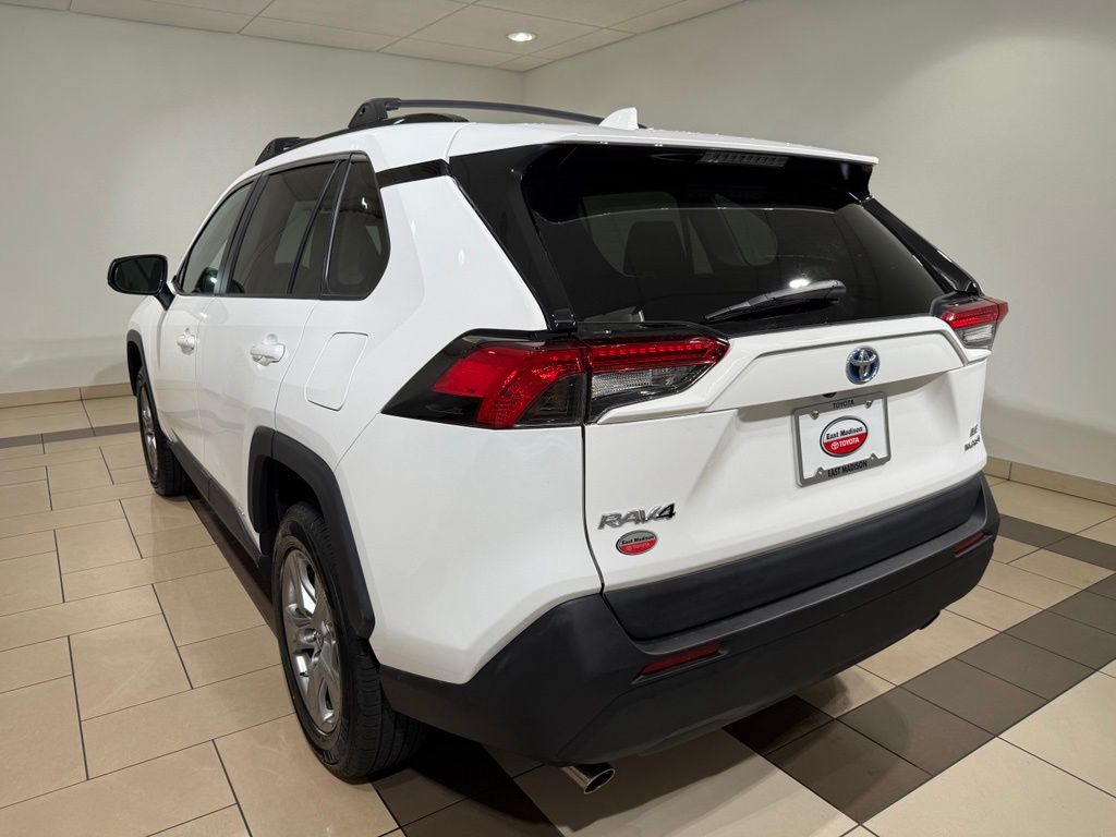 Thumbnail: 2024 Toyota RAV4 - 3