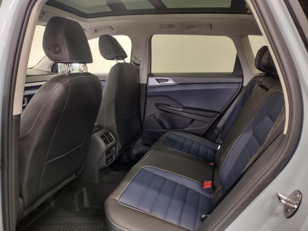 2026 Volkswagen Taos 1.5T SEL