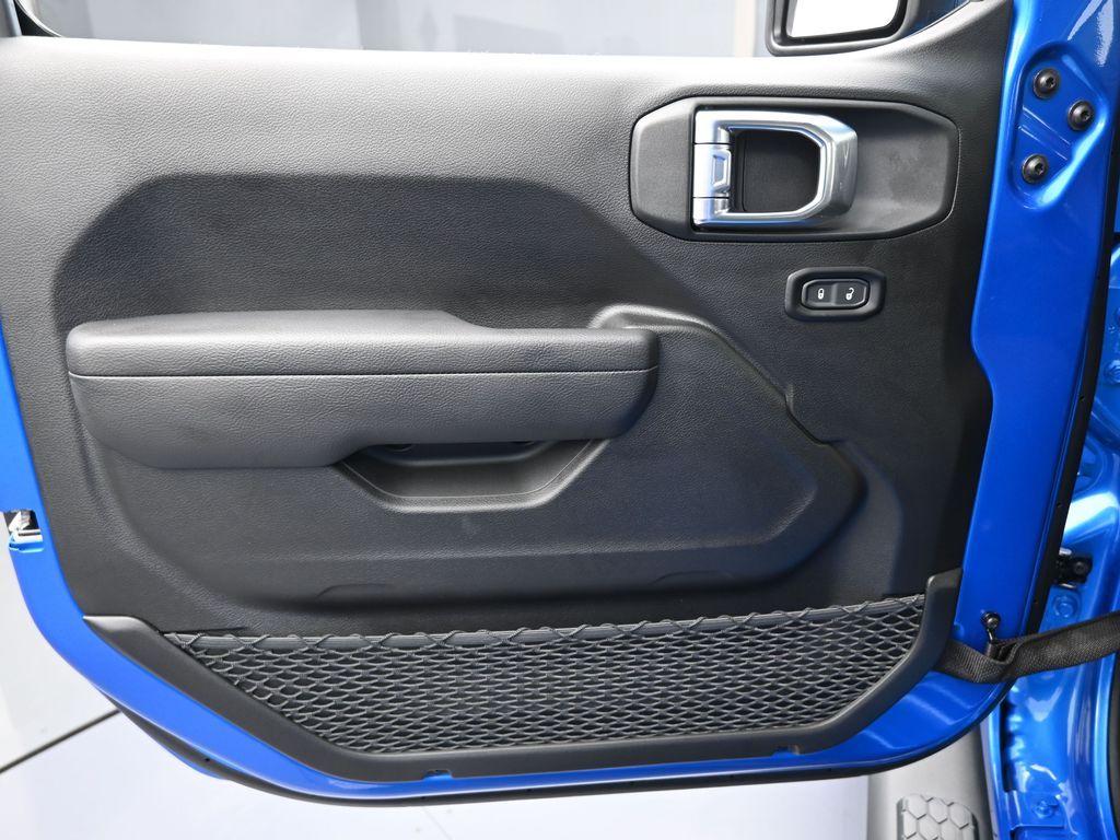 New 2026 Hydro Blue Pearl Coat Jeep Sport image 17