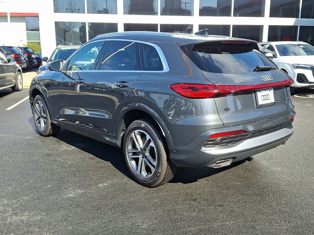 Thumbnail: 2026 Audi Q5 - 4
