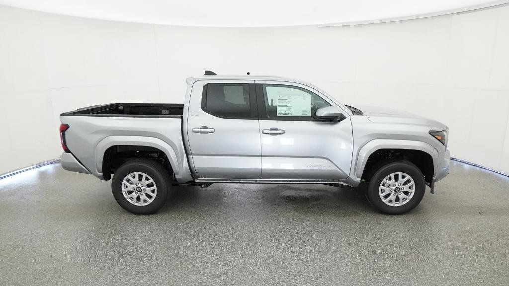 Thumbnail: 2025 Toyota Tacoma - 22