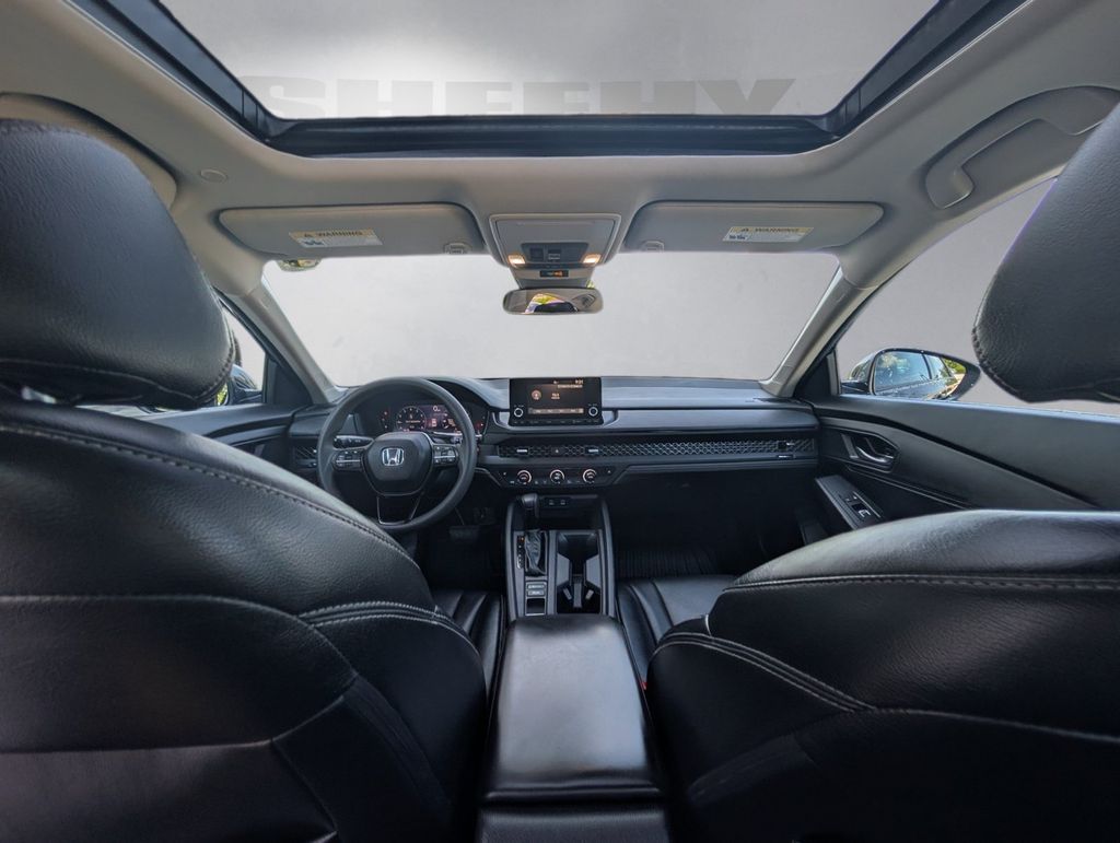 Used 2023 Black Honda EX image 3