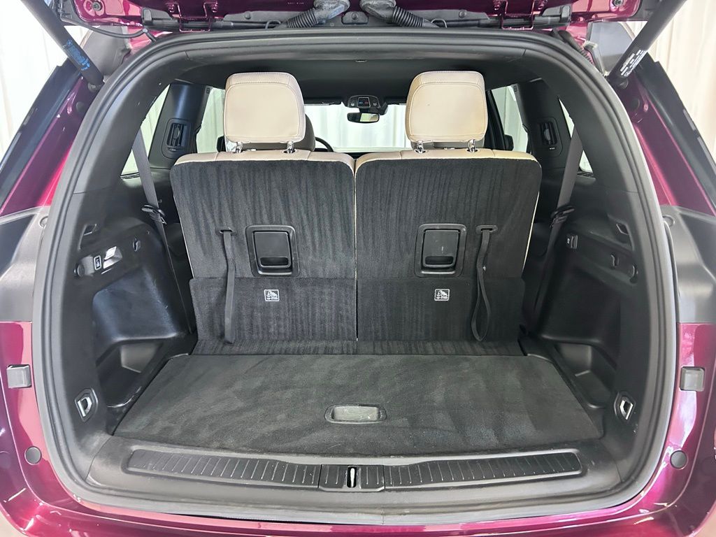 used 2023 Jeep Grand Cherokee L car, priced at $31,746