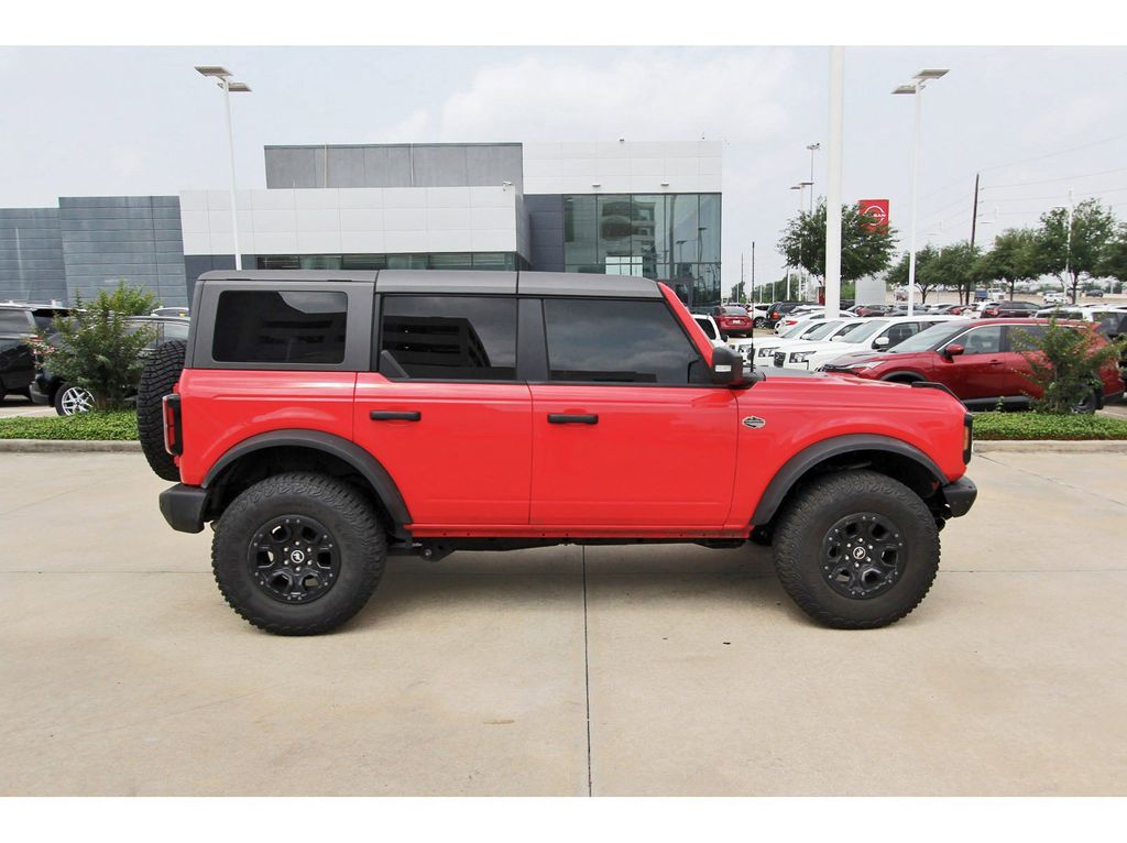 2024 Ford Bronco Wildtrak - 6